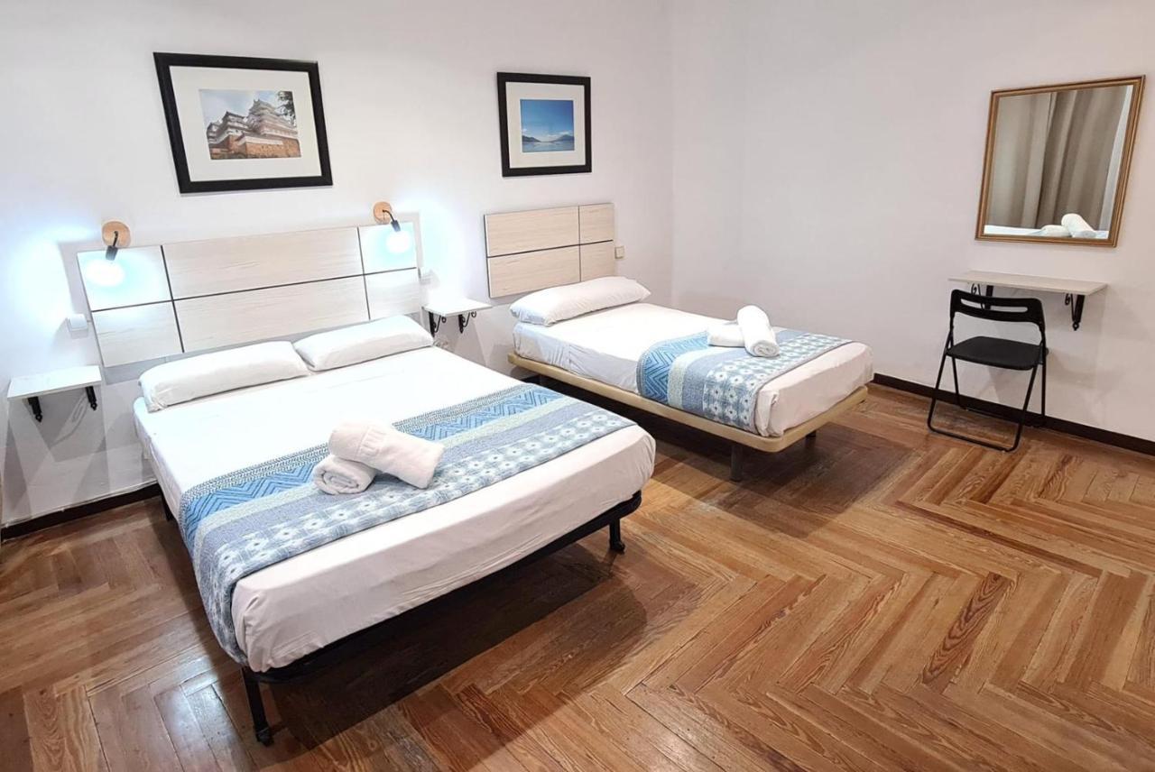 Hostal Santa Barbara Madrid Extérieur photo