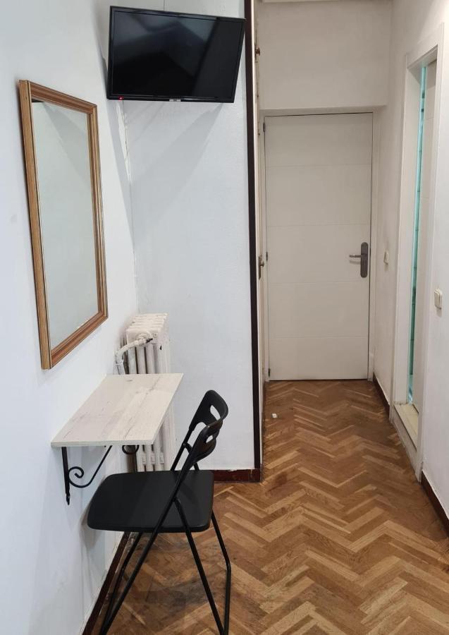 Hostal Santa Barbara Madrid Extérieur photo